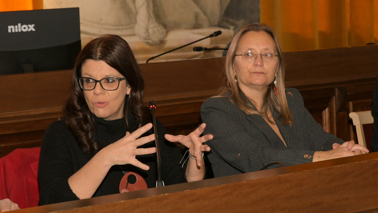 A sinistra, l’assessore Alice Moggi A sinistra, l’assessore Alice Moggi