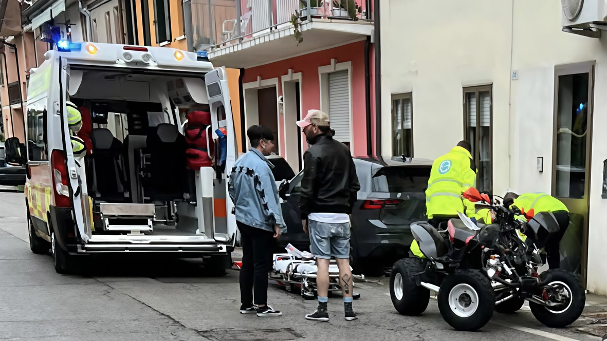 L’incidente di ieri mattina. lungo via Alberto da Giussano Il conducente del quad è gravissimo L’incidente di ieri mattina. lungo via Alberto da Giussano Il conducente del quad è gravissimo