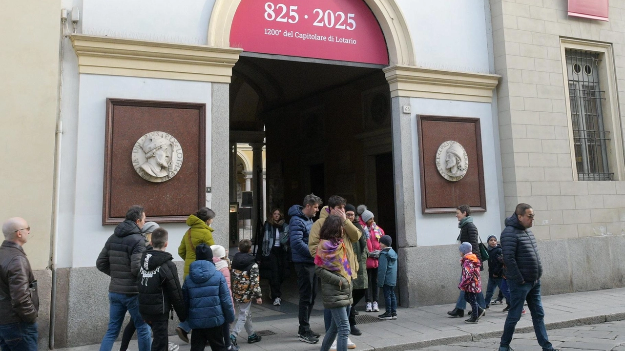 Con l’avvio del nuovo anno diventa più pesante lo stipendio dei direttori generali degli atenei lombardi, grazie al decreto firmato... Con l’avvio del nuovo anno diventa più pesante lo stipendio dei direttori generali degli atenei lombardi, grazie al decreto firmato...