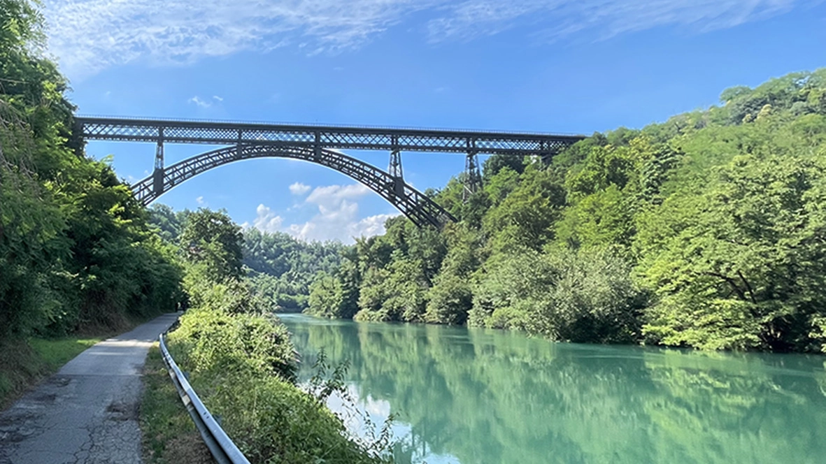 Spunta un’idea nuova per la viabilità e salvaguardare il territorio a ridosso del grande fiume lombardo Spunta un’idea nuova per la viabilità e salvaguardare il territorio a ridosso del grande fiume lombardo