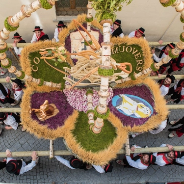 Pasquali di Bormio 2024, da 600 anni una sfilata allegorica in costume d’epoca: il programma
