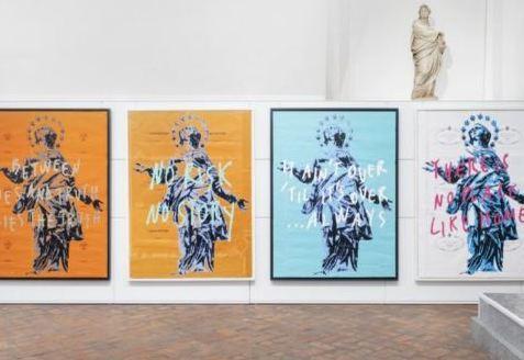 neon e frasi su carta brandizzata pietro terzini piace alla genz
