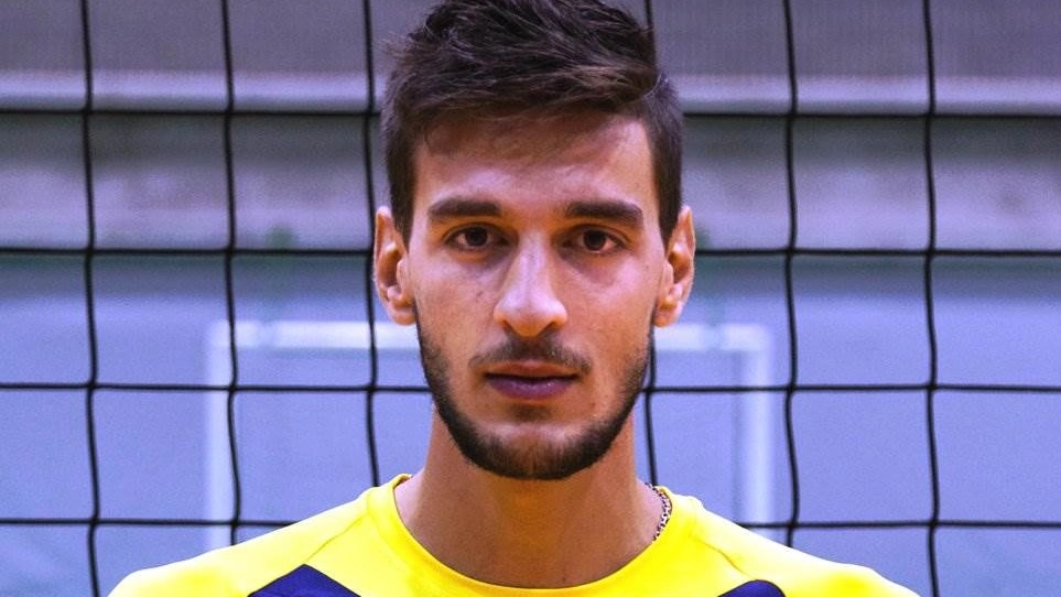 Il pallavolista di 32 anni Danilo Cremona Il pallavolista di 32 anni Danilo Cremona
