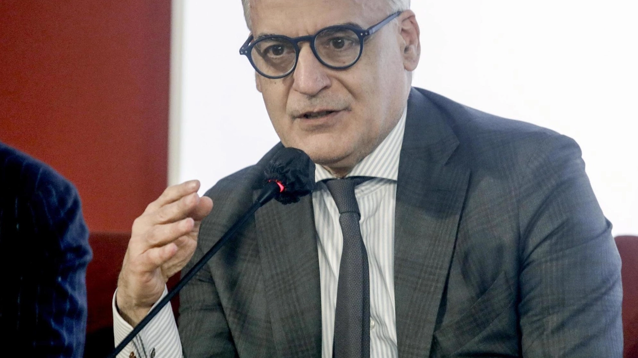 Prima i rappresentanti dei tassisti. Poi gli esponenti di ncc e bus turistici. Una doppia audizione ieri mattina a Palazzo... Prima i rappresentanti dei tassisti. Poi gli esponenti di ncc e bus turistici. Una doppia audizione ieri mattina a Palazzo...