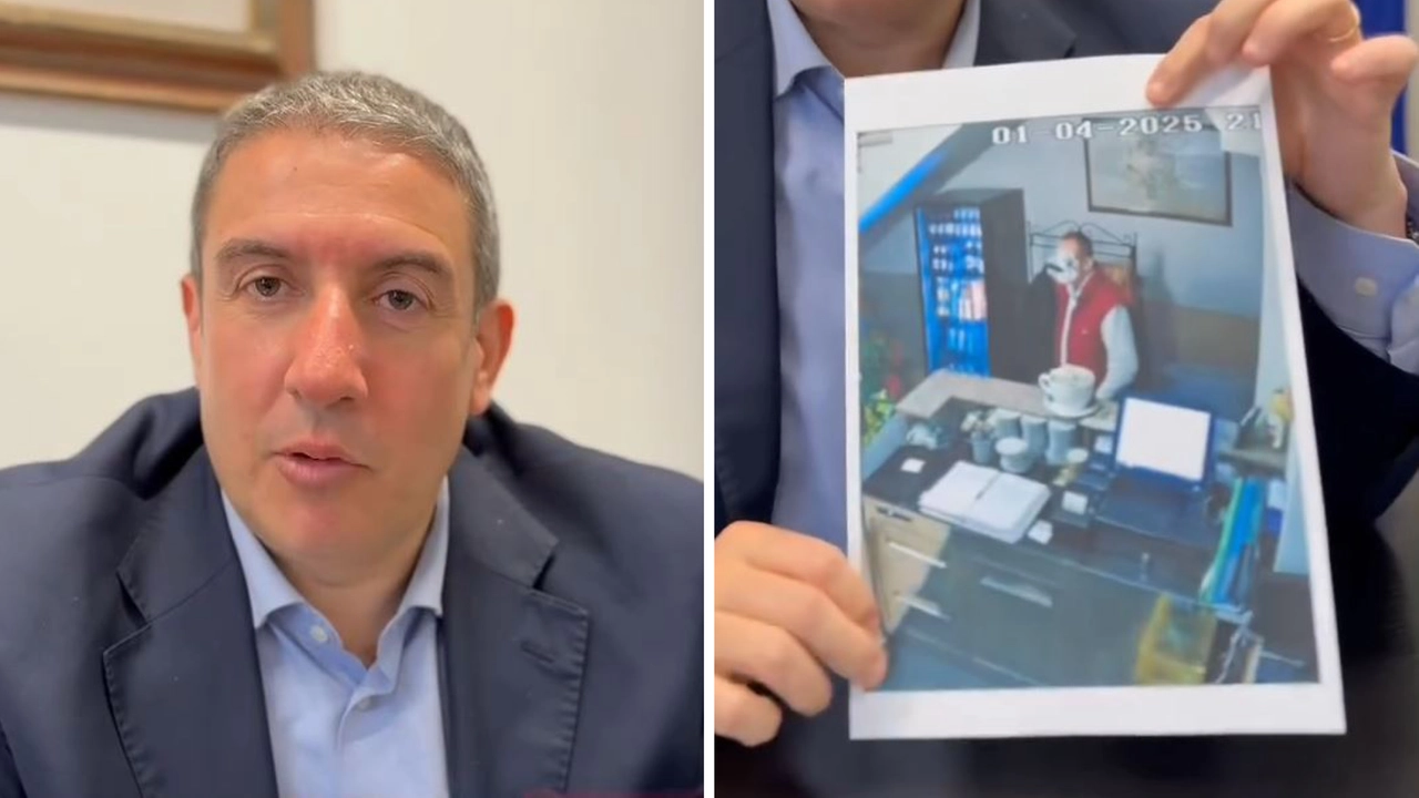 Il sindaco di Corbetta Marco Ballarini (a sinistra) e il cliente disonesto immortalato nelle immagini della videosorveglianza