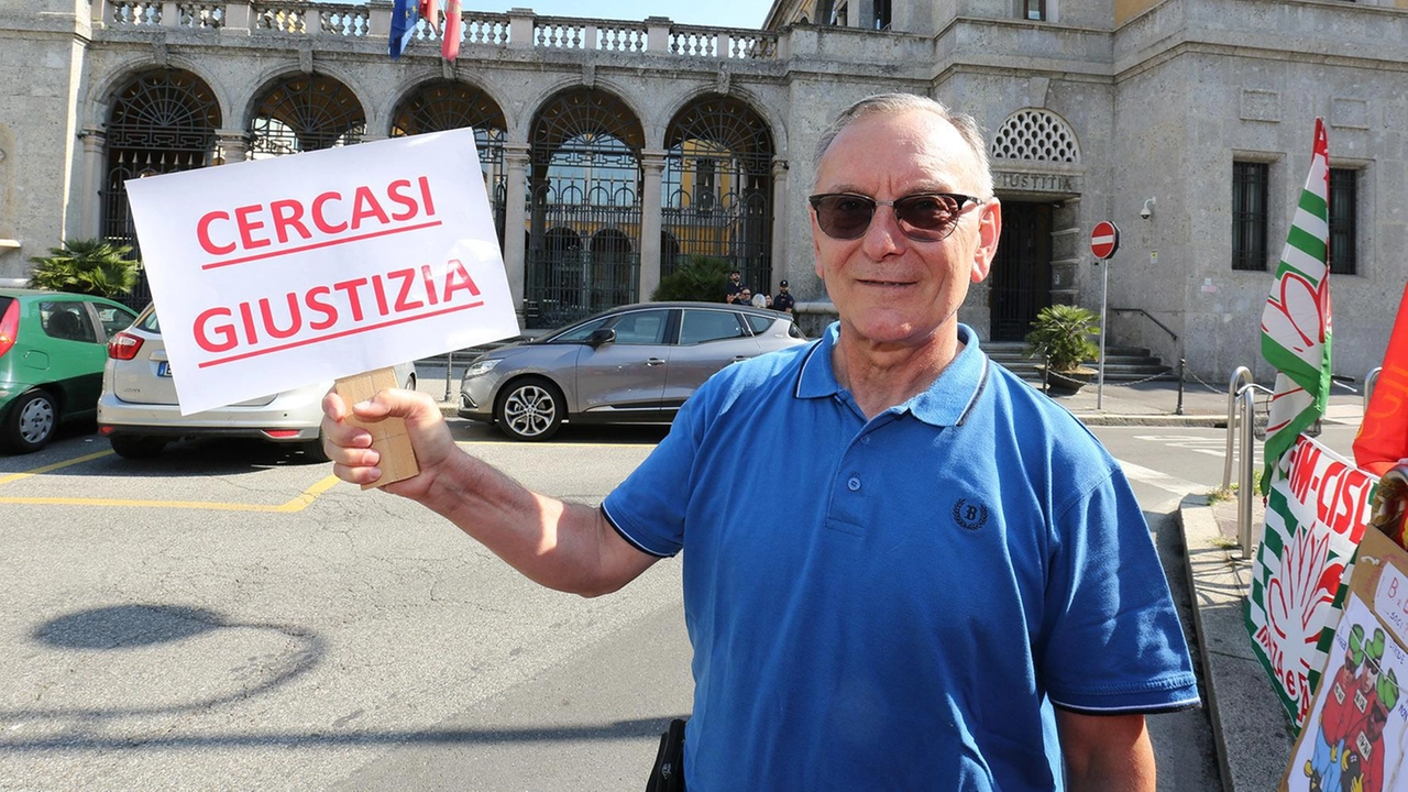 Questa la motivazione che ha portato il tribunale di Monza alla “sforbiciata“. Ma tutti gli altri finanziamenti sono stati considerati "ipotesi distrattive". Questa la motivazione che ha portato il tribunale di Monza alla “sforbiciata“. Ma tutti gli altri finanziamenti sono stati considerati "ipotesi distrattive".