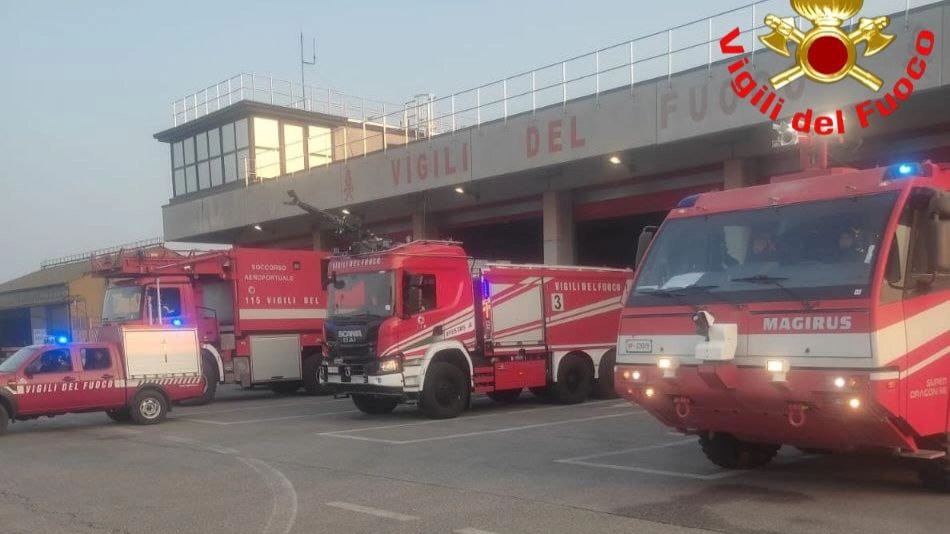 Montichiari, paura in aeroporto: velivolo non riesce a completare il decollo. Scatta l’emergenza