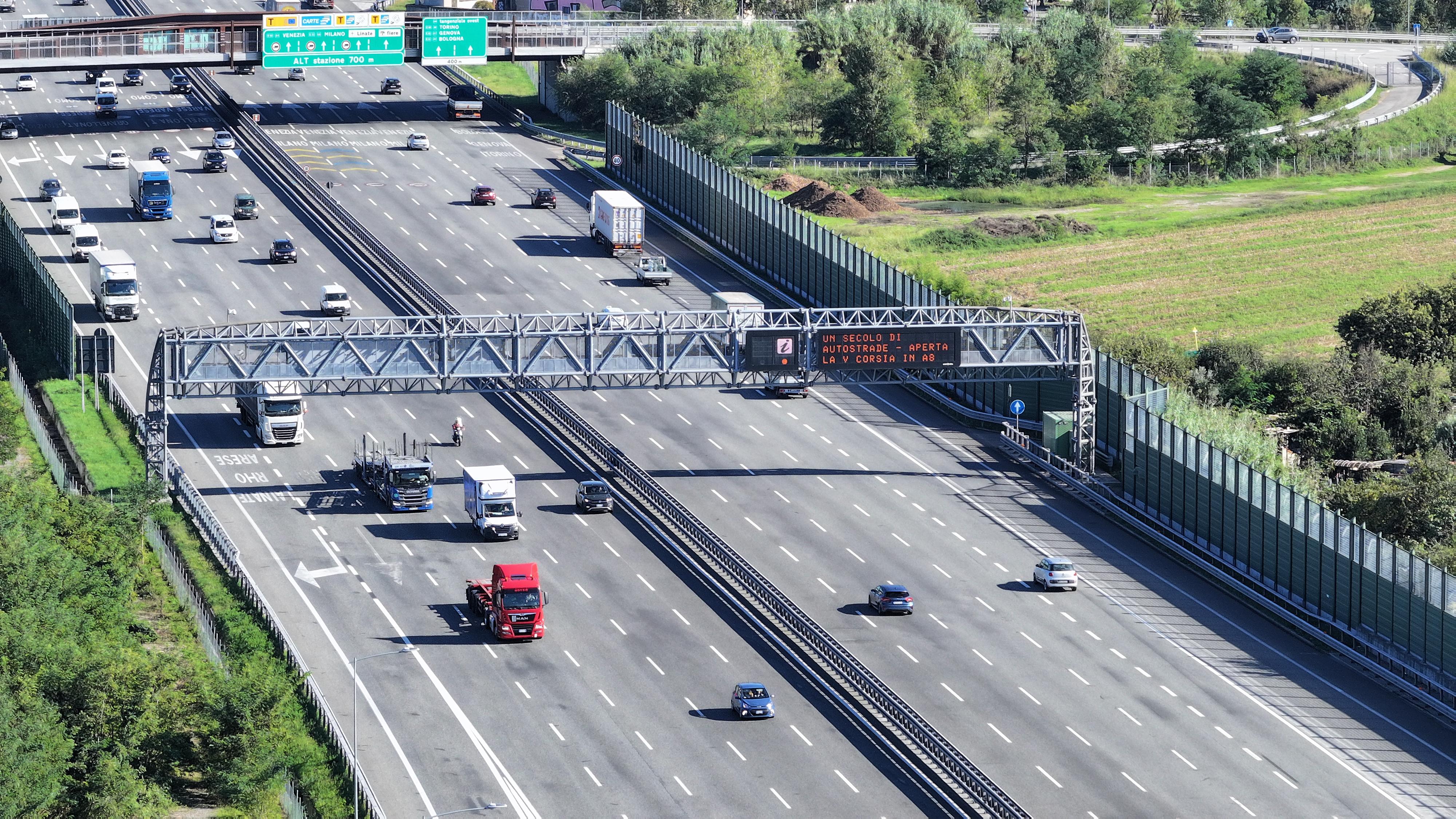 Autostrada A8 Milano Varese, chiusure notturne tra il 17 e il 19 giugno: gli orari e le alternative Autostrada A8 Milano Varese, chiusure notturne tra il 17 e il 19 giugno: gli orari e le alternative