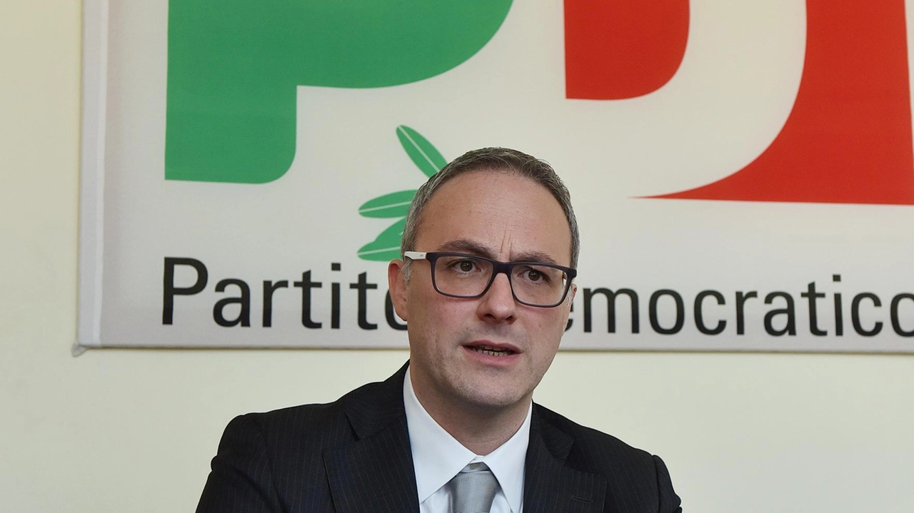 Non potendo acquisire gli elenchi dei lavoratori da Berna a Roma hanno deciso di aggirare l’ostacolo mettendo sotto pressione...