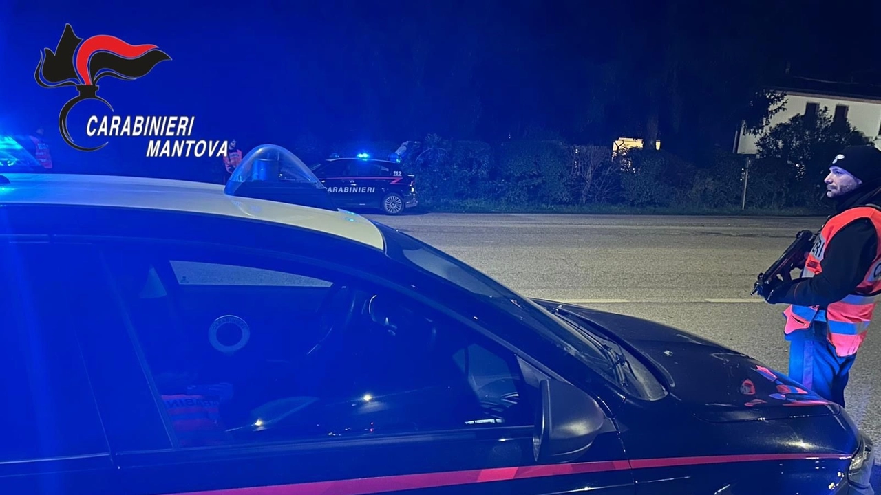 L'uomo è stato trovato dai carabinieri di Curtatone dentro un armadio L'uomo è stato trovato dai carabinieri di Curtatone dentro un armadio