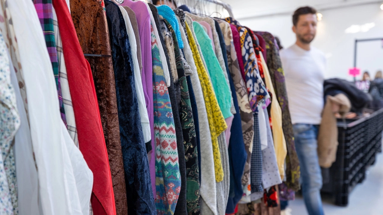 Abbigliamento vintage e second hand: a Milano torna Retrograde, il garage sale di East Market
