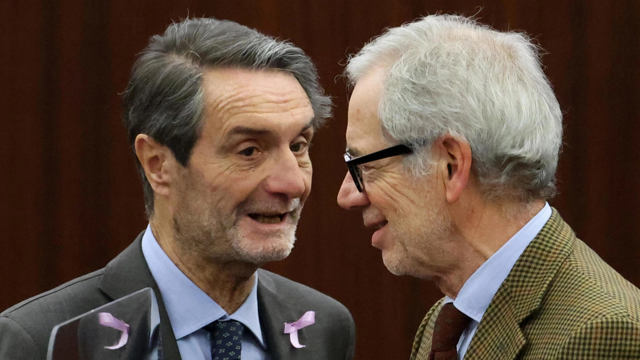 Il presidente della regione Lombardia Attilio Fontana e con l’assessore al welfare Guido Bertolaso