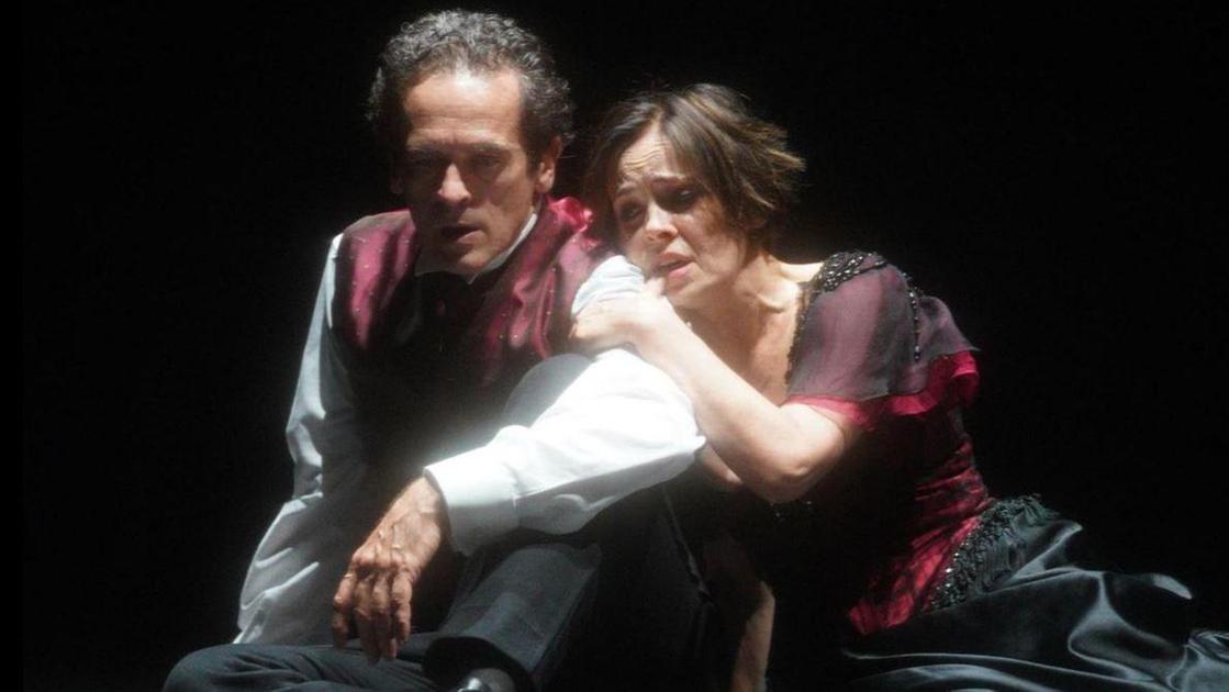 Anna Karenina e le famiglie infelici. La grande lezione di un classico