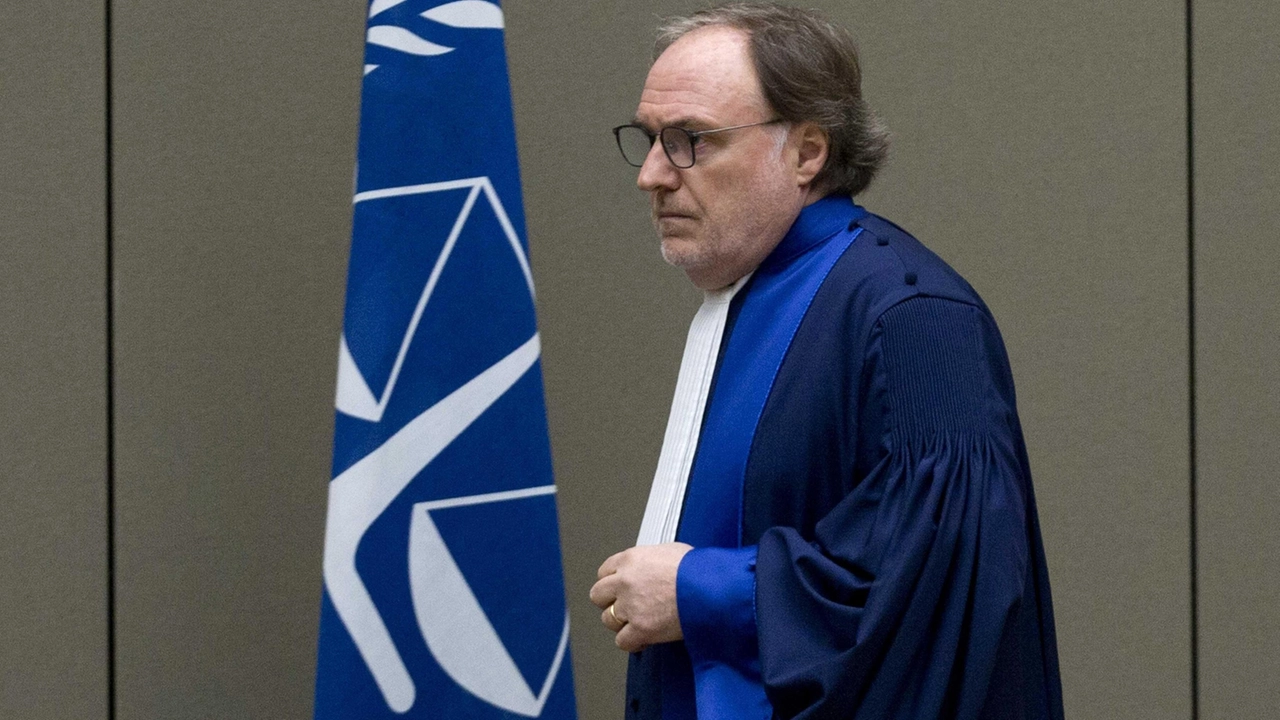 Il sostituto procuratore della Corte d'Appello di Milano, Cuno Tarfusser, ha annunciato di andare in pensione all'età di 70 anni Il sostituto procuratore della Corte d'Appello di Milano, Cuno Tarfusser, ha annunciato di andare in pensione all'età di 70 anni