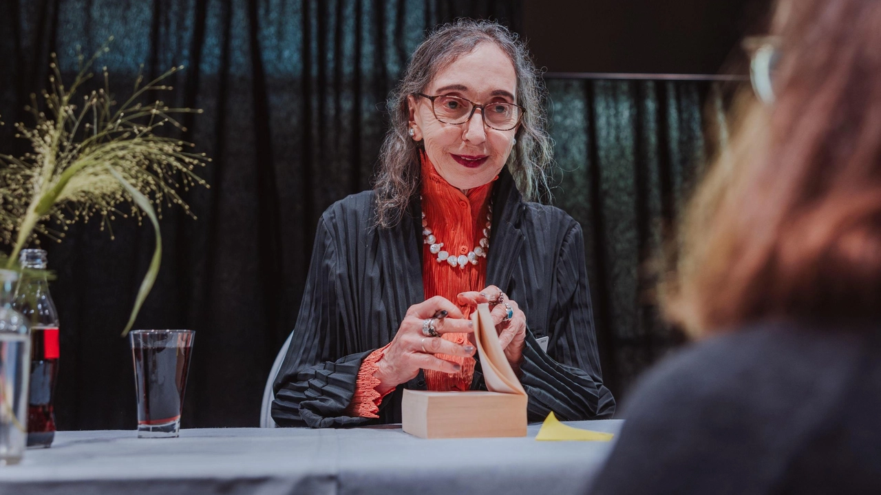 A Milano torna la kermesse che spazia dal cinema al podcast. Ecco la cinquina del premio Scerbanenco il Raymond Chandler Award a Joyce Carol Oates. Tra gli ospiti anche il rapper Salmo e Asia Argento. A Milano torna la kermesse che spazia dal cinema al podcast. Ecco la cinquina del premio Scerbanenco il Raymond Chandler Award a Joyce Carol Oates. Tra gli ospiti anche il rapper Salmo e Asia Argento.