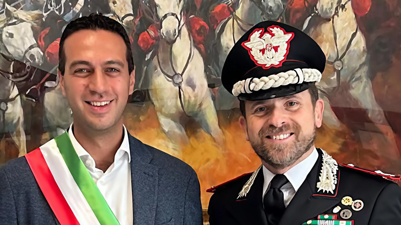 "Abbiamo parlato della situazione del nostro territorio e dell’attenzione che sempre hanno i carabinieri per la nostra città. La... "Abbiamo parlato della situazione del nostro territorio e dell’attenzione che sempre hanno i carabinieri per la nostra città. La...