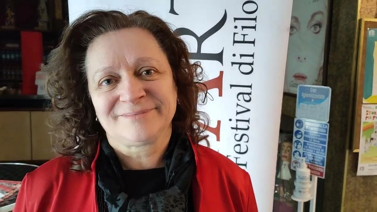 Oggi al Classico verrà interrata una Capsula del tempo Sarà l’occasione per festeggiare la dirigente scolastica Cristina Boracchi Oggi al Classico verrà interrata una Capsula del tempo Sarà l’occasione per festeggiare la dirigente scolastica Cristina Boracchi