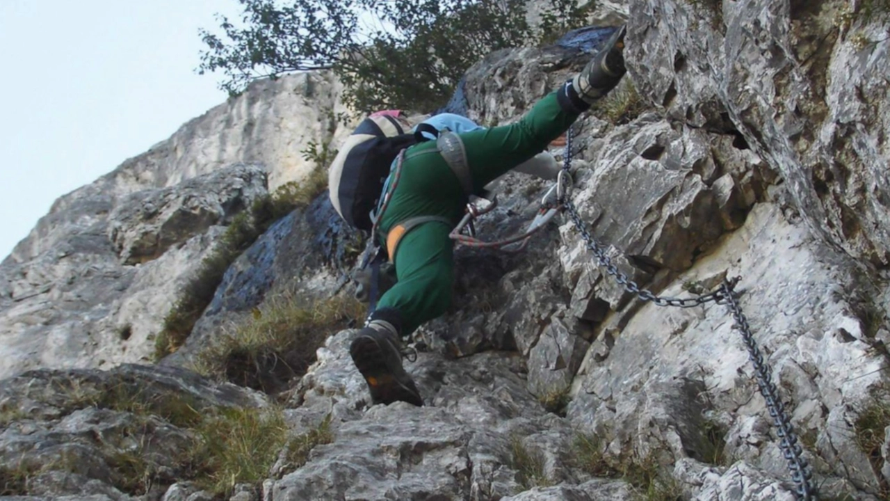 Lecco, si stacca un chiodo: chiusa la ferrata Gamma 2 sul Resegone