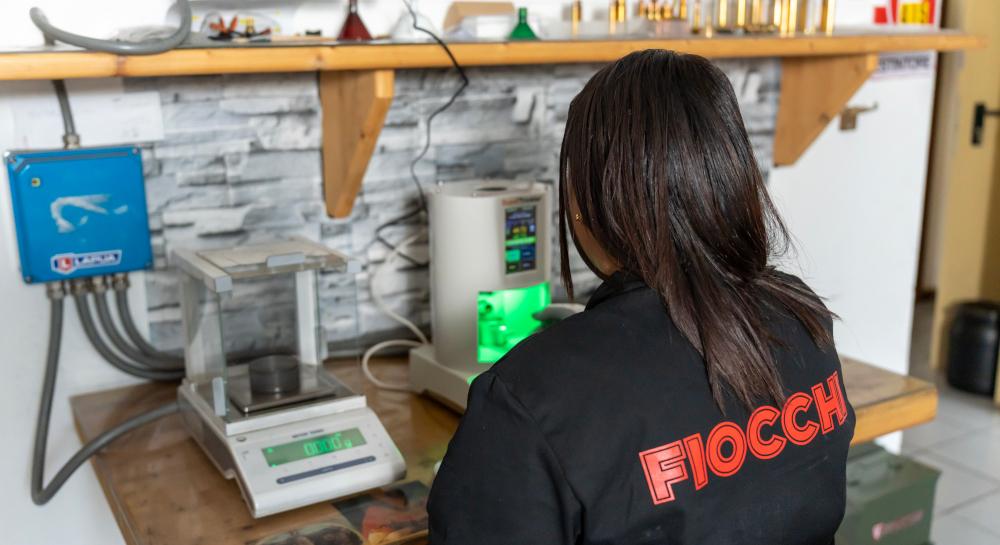 Lecco, spray al peperoncino alle dipendenti Fiocchi Munizioni: Lecco, spray al peperoncino alle dipendenti Fiocchi Munizioni: