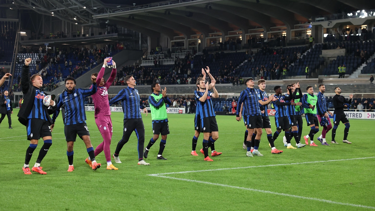 La festa dei giocatori atalantini dopo il pokerissimo rifilato al Genoa La festa dei giocatori atalantini dopo il pokerissimo rifilato al Genoa