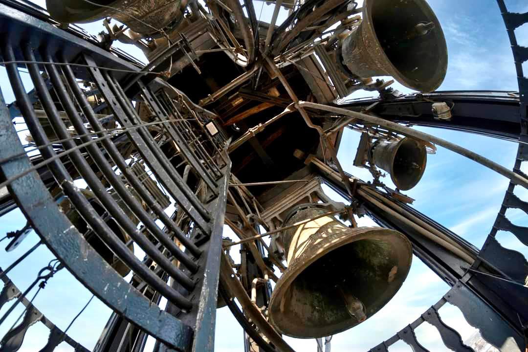 Rosate, il raduno nazionale dei suonatori di campane: “Ognuno ha la sua tecnica, il suono manuale è pura poesia”