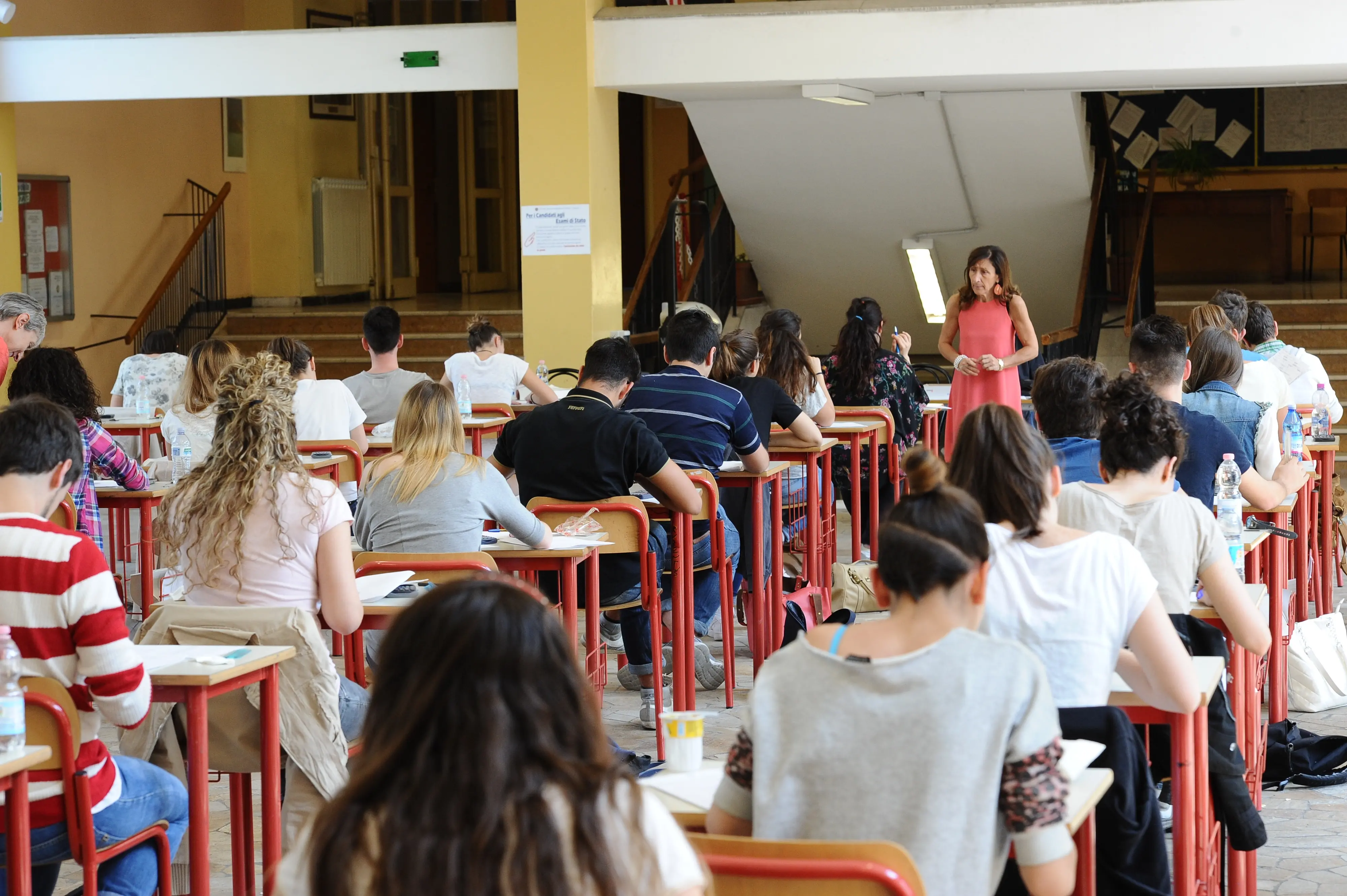 Maturità 2025 in Lombardia: le date, i fuoriclasse al quarto anno, le prove e i crediti. La guida per gli studenti Maturità 2025 in Lombardia: le date, i fuoriclasse al quarto anno, le prove e i crediti. La guida per gli studenti