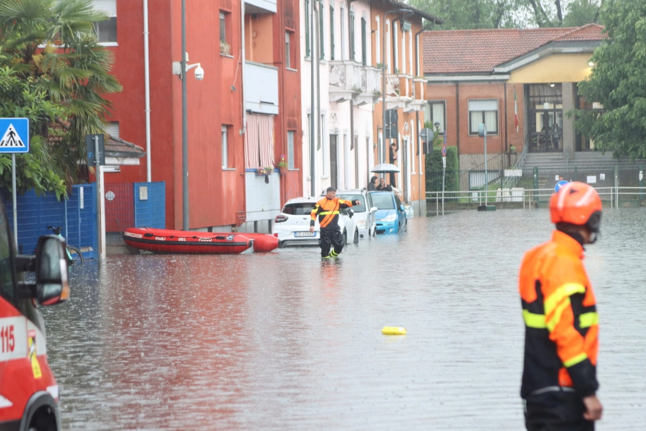 Maltempo a Milano: allagato il quartiere Pontelambro