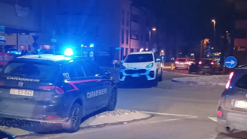L'inseguimento per le strade di Codogno si è concluso in viale Gandolfi L'inseguimento per le strade di Codogno si è concluso in viale Gandolfi