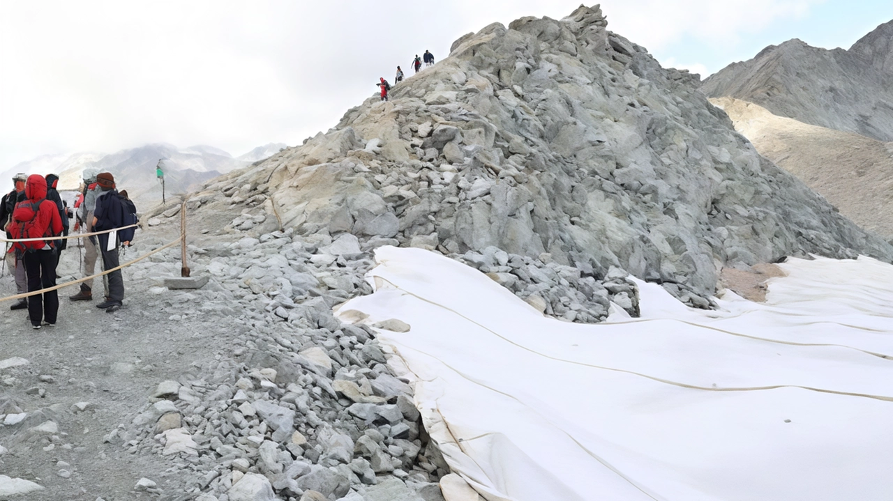 A Bormio si terrà un workshop su ghiacciai e cambiamenti climatici, organizzato da Arpa Lombardia. Scienziati e esperti discuteranno delle sfide legate allo scioglimento dei ghiacciai e alla gestione sostenibile delle risorse idriche. A Bormio si terrà un workshop su ghiacciai e cambiamenti climatici, organizzato da Arpa Lombardia. Scienziati e esperti discuteranno delle sfide legate allo scioglimento dei ghiacciai e alla gestione sostenibile delle risorse idriche.