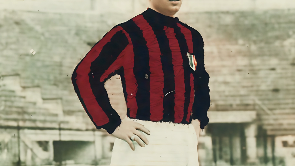 Il libro della storia sportiva di Cassano d'Adda celebra Valentino Mazzola e Andrea Bonomi, icone del calcio italiano. Mazzola salvò Bonomi da un annegamento, dimostrando un eroismo che va oltre i successi sul campo. Il libro della storia sportiva di Cassano d'Adda celebra Valentino Mazzola e Andrea Bonomi, icone del calcio italiano. Mazzola salvò Bonomi da un annegamento, dimostrando un eroismo che va oltre i successi sul campo.