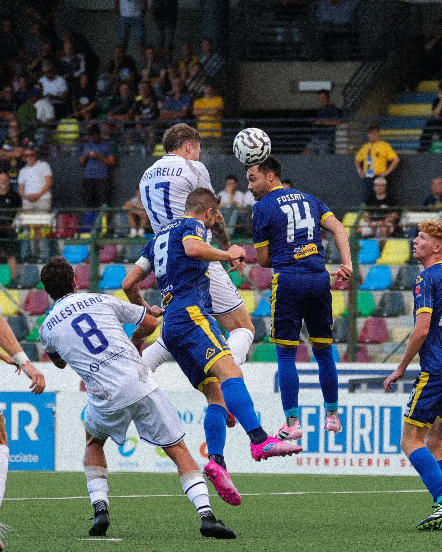L’Union Brescia si gode la vittoria a Trento: “Ci abbiamo messo cuore e umiltà”. Mercato, assalto finale a Tumminello
