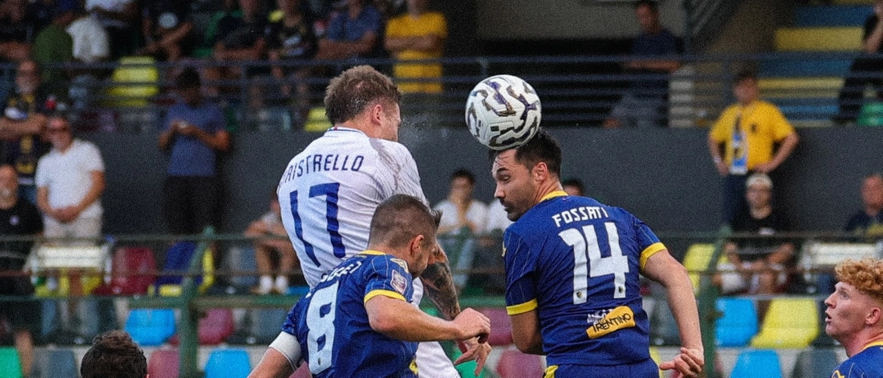 L’Union Brescia si gode la vittoria a Trento: “Ci abbiamo messo cuore e umiltà”. Mercato, assalto finale a Tumminello