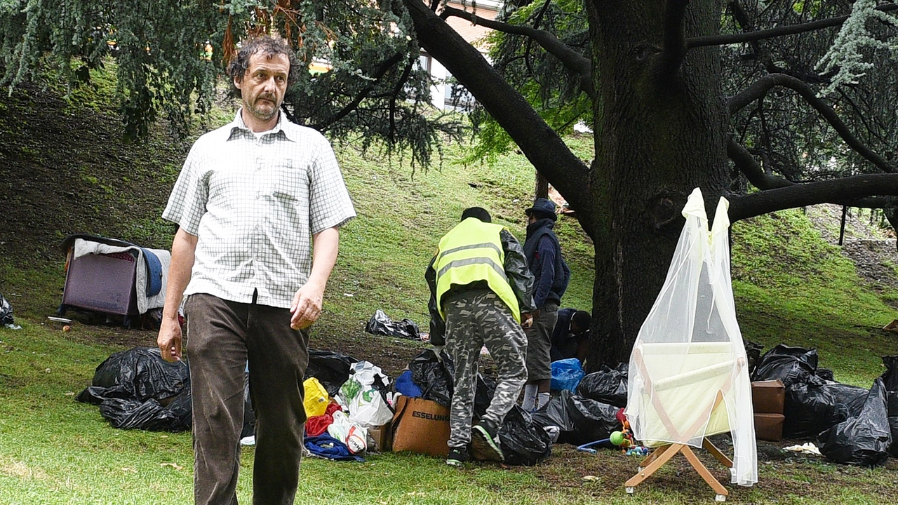 Nell’articolo del 3 agosto il nostro viaggio a Como per la bufera sui pasti ai migranti Nell’articolo del 3 agosto il nostro viaggio a Como per la bufera sui pasti ai migranti