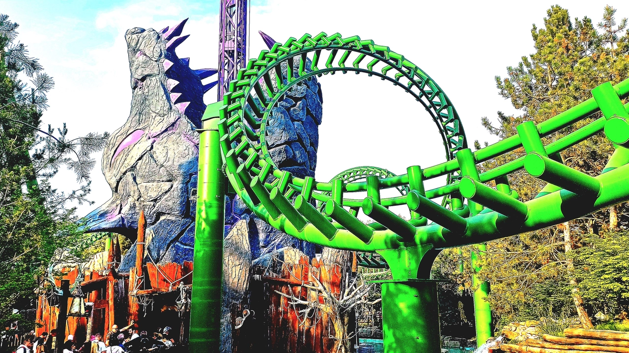 Gardaland Summer Season 2025, festa per i 50 anni del parco di divertimenti