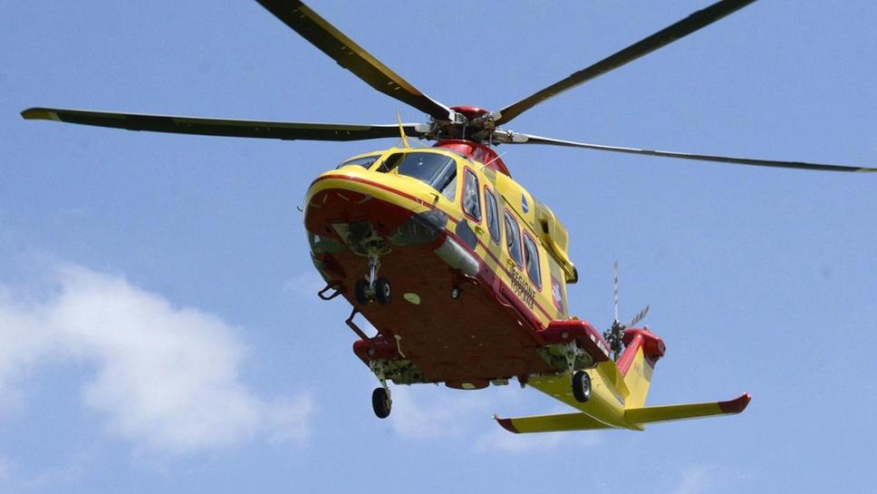 Sabbio Chiese, ustionato dall’acido mentre sblocca lo scarico del lavandino Sabbio Chiese, ustionato dall’acido mentre sblocca lo scarico del lavandino