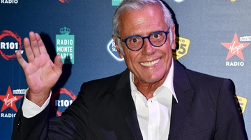 Teo Teocoli fa 80 anni e si confessa: "L’imitazione di Celentano si è trasformata in una maledizione. Le donne la mia malattia”