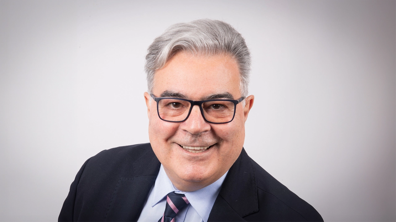 Giovanni Sgroi, sindaco di Rivolta d'Adda (Cremona): arrestato per violenza sessuale Giovanni Sgroi, sindaco di Rivolta d'Adda (Cremona): arrestato per violenza sessuale