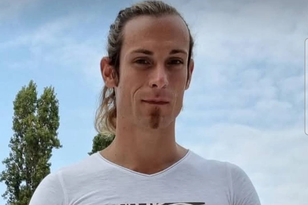 Matteo Formenti, l'assistente bagnanti della piscina di Castrezzato scomparso da casa