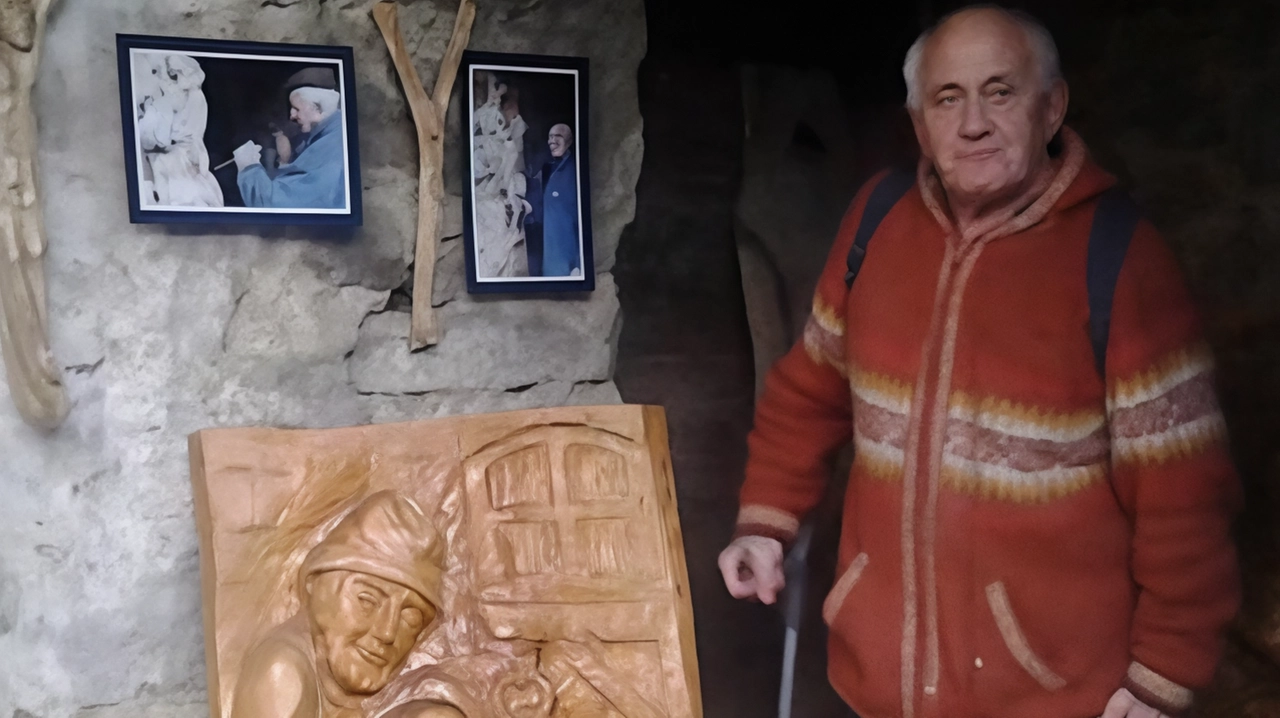 La Valle Camonica piange la scomparsa di Gian Mario Monella, artista amato per la sua passione per la scultura lignea e la gentilezza La Valle Camonica piange la scomparsa di Gian Mario Monella, artista amato per la sua passione per la scultura lignea e la gentilezza