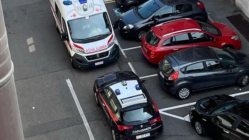 Escort trovata senza vita. Shock nel giorno di festa. La vicina ha dato l’allarme Escort trovata senza vita. Shock nel giorno di festa. La vicina ha dato l’allarme