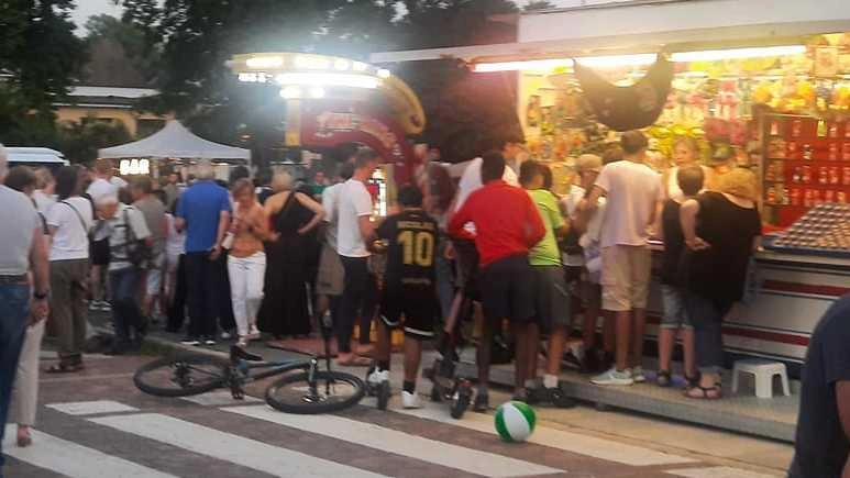 Una ricerca condotta su un campione di cento ragazzi ha esplorato pregi e difetti. La fotografia del territorio è quella di un centro poco attrattivo e coinvolgente. . Una ricerca condotta su un campione di cento ragazzi ha esplorato pregi e difetti. La fotografia del territorio è quella di un centro poco attrattivo e coinvolgente. .