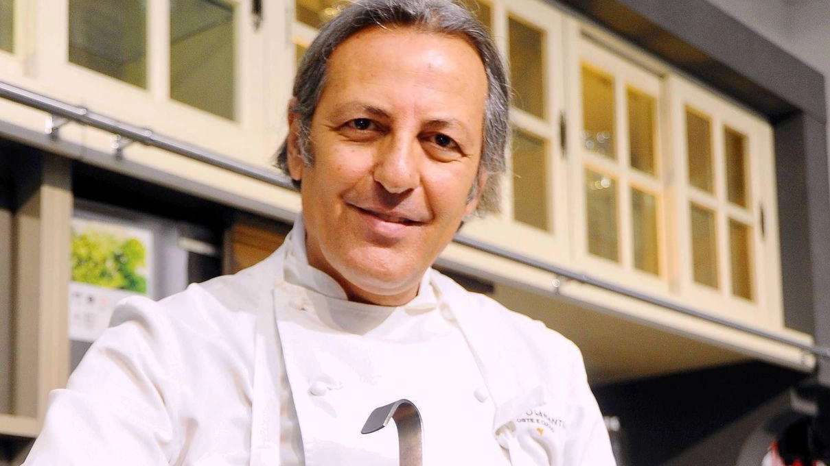 La ritirata da Milano e la scelta: mai più un locale di mia proprietà "Dal 2014 piazza più difficile. I giovani non si immolano? Li capisco". La ritirata da Milano e la scelta: mai più un locale di mia proprietà "Dal 2014 piazza più difficile. I giovani non si immolano? Li capisco".