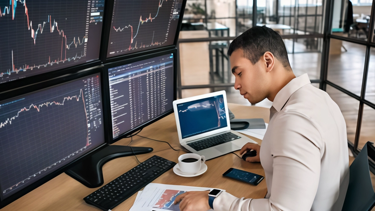 Progetta, sviluppa e testa applicazioni software o sistemi operativi, lavorando a stretto contatto con team di progetto per soddisfare i... Progetta, sviluppa e testa applicazioni software o sistemi operativi, lavorando a stretto contatto con team di progetto per soddisfare i...