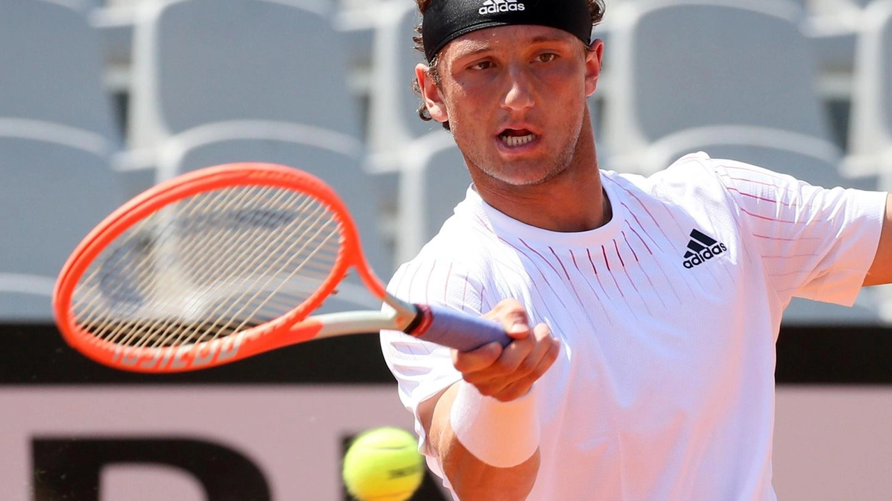 Federico Arnaboldi (nella foto) allunga la sua serie vincente giunta a nove vittorie di fila qualificandosi per i quarti di... Federico Arnaboldi (nella foto) allunga la sua serie vincente giunta a nove vittorie di fila qualificandosi per i quarti di...