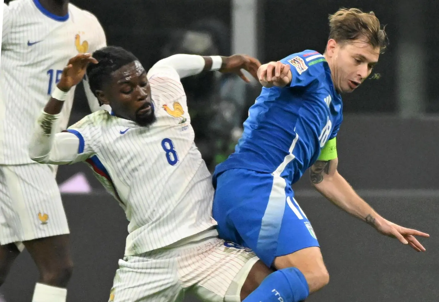 Inter, spunta Koné. Lookman in stand-by. Adesso serve cedere