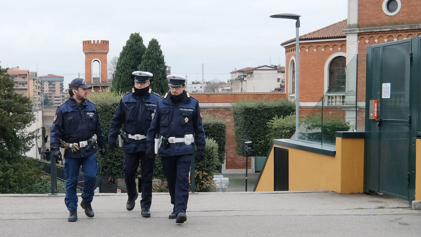 Polizia locale a Brescia (Archivio)