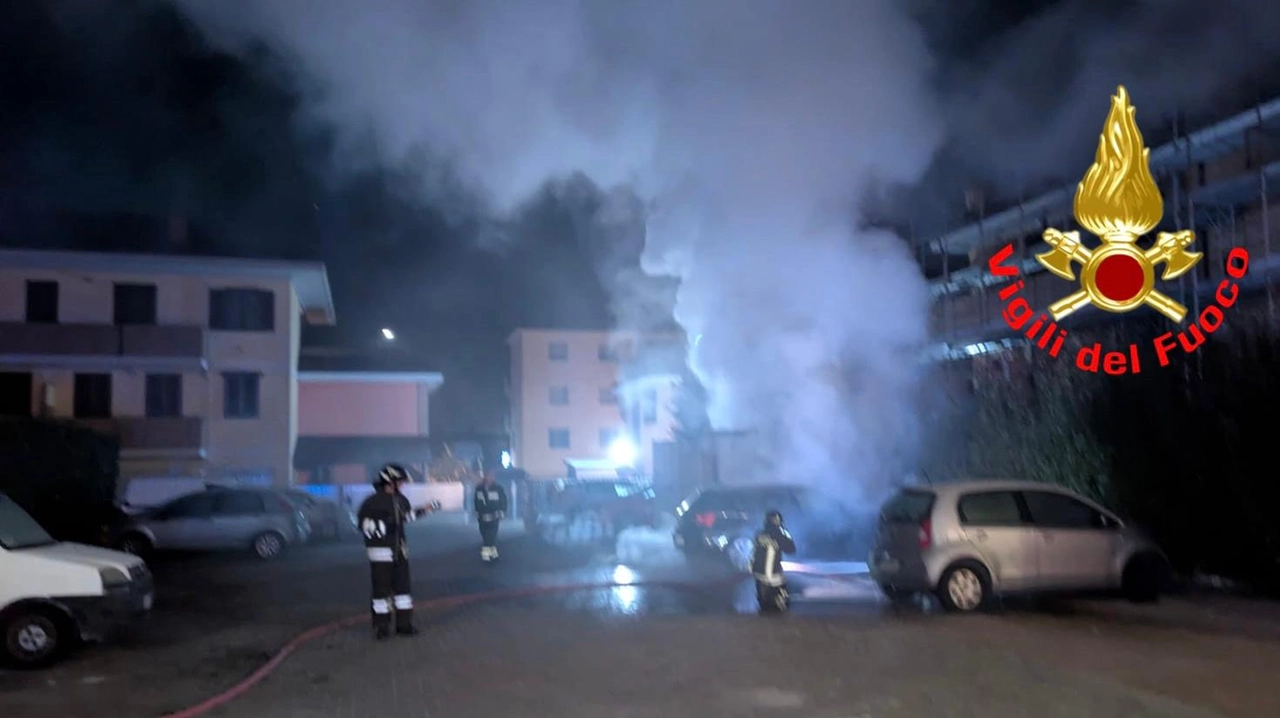 L'incendio vettura di Lodi Vecchio L'incendio vettura di Lodi Vecchio