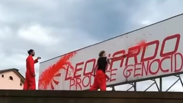 Sesto Calende, blitz nella sede di Leonardo: “Complice del genocidio” Sesto Calende, blitz nella sede di Leonardo: “Complice del genocidio”