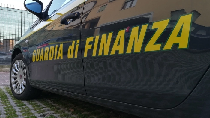 L'operazione condotta dalla Guardia di Finanza L'operazione condotta dalla Guardia di Finanza