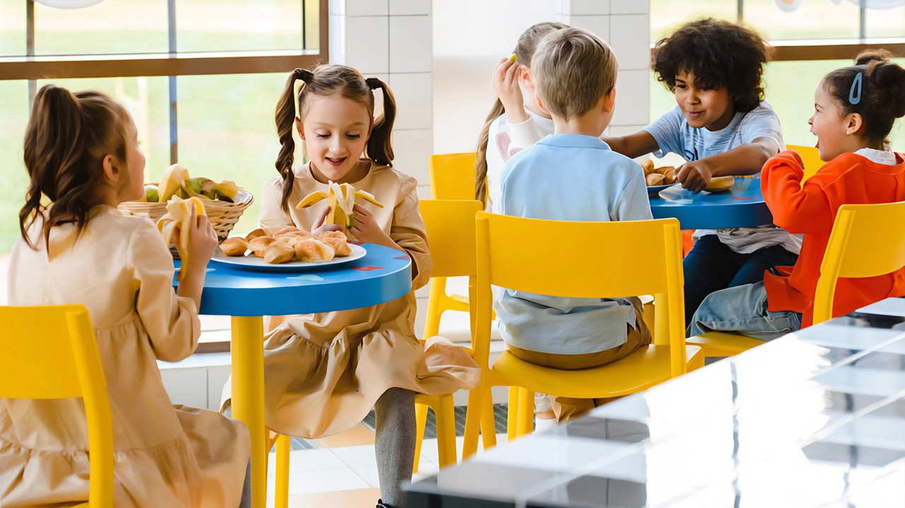 Un successo "La colazione perfetta", un progetto che coinvolge gli alunni delle scuole dell’infanzia e primarie in laboratori di... Un successo "La colazione perfetta", un progetto che coinvolge gli alunni delle scuole dell’infanzia e primarie in laboratori di...